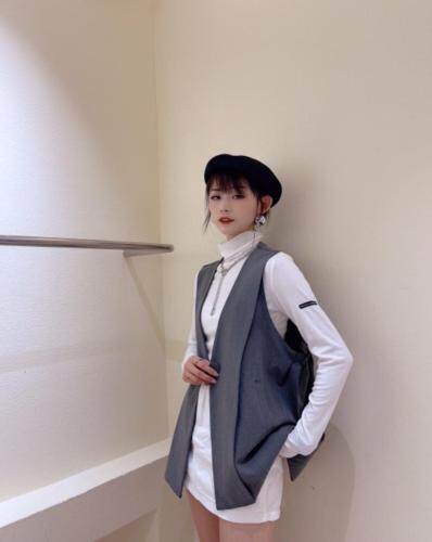 秋季新款2021年秋季新款韩版宽松设计感马甲，女装马夹，咖啡色