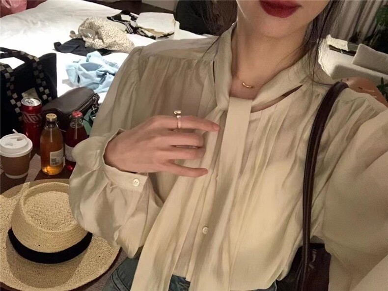 米，粉两色百搭飘带小衫，其它，欧妮卡蒂蔓