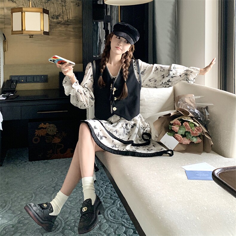 现货新款马甲连衣裙两件套HW56P165K238,女装套装/套裙,2D035