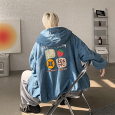 蓝色