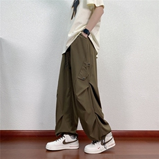 卡其色