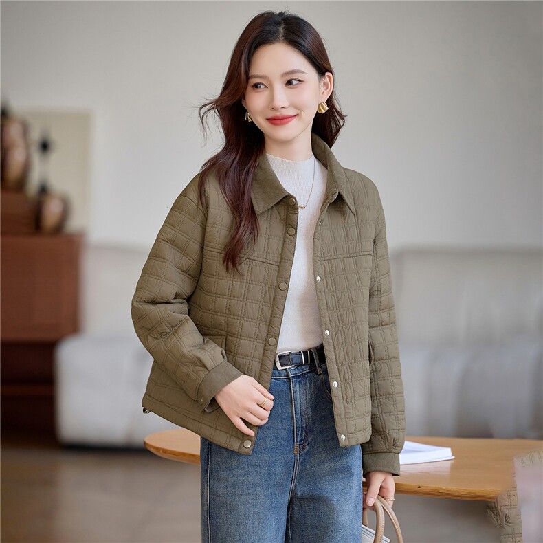 现货!2025年冬季休闲加厚立小方格加厚女外套,女装棉衣/棉服,依恋蒂丝