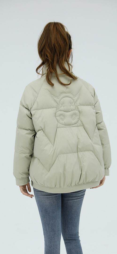 时尚韩版短款羽绒服，女装羽绒服，咔蒂妮