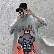 灰绿色