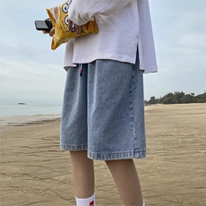 浅蓝色