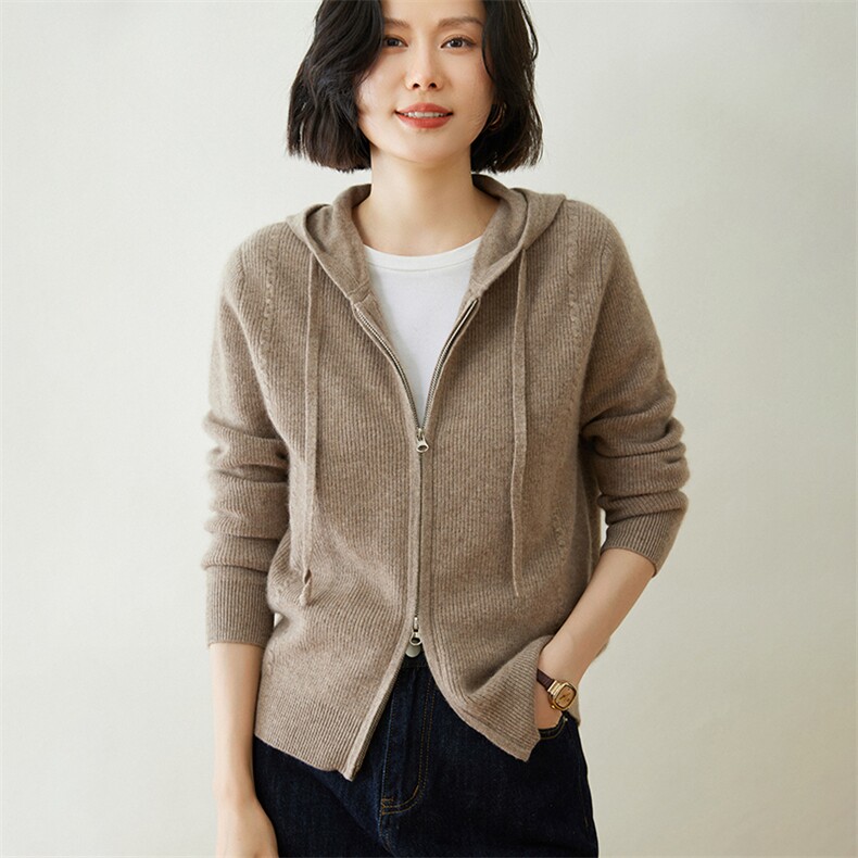 时尚百搭女士羊绒帽衫 舒适保暖高领拉链开衫 修身显瘦针织外套图片