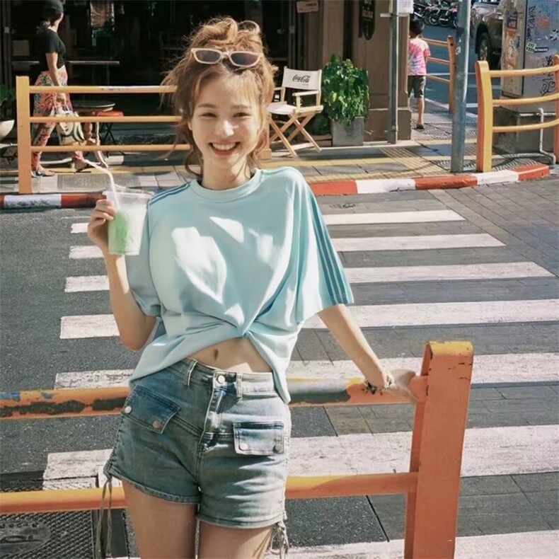 抖音得物品质二开240克宽松纯棉美式潮牌印花三条杠中性风短袖T恤,男装T恤,电商A486-1