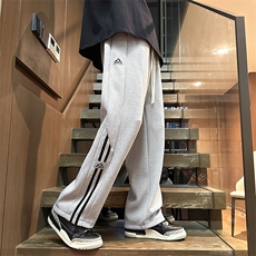 麻灰色