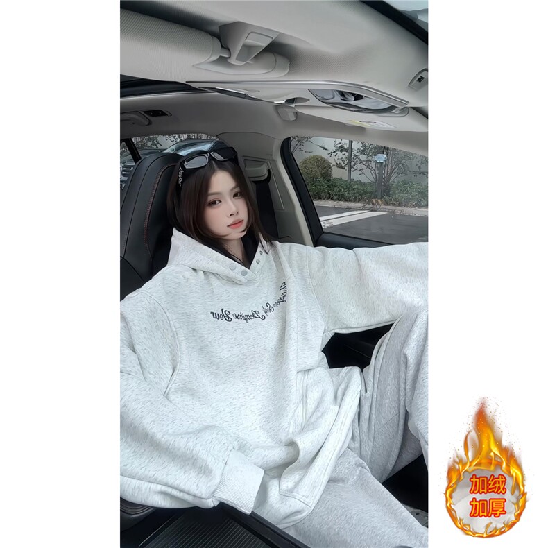 ！个性绣花拼接撞色卫衣冬季加绒连帽衫外套WR2250JR-P65控98,女装短外套,星座815A