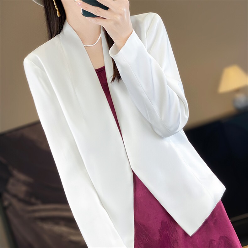 休闲时尚西服女士秋季气质修身小个子短款醋酸白色小西装外套,女装西装,佳绒高端店