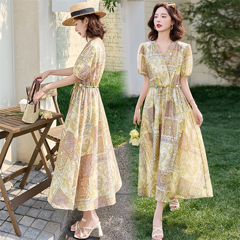 法式复古波西米亚风连衣裙2025夏季新款时尚收腰显瘦印花裙子女，女装连衣裙，魅丽静蓝