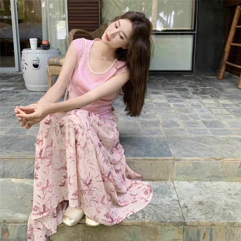 粉色上衣碎花半身裙套装女2025夏季新款氛围感穿搭超仙减龄两件套，女装套装/套裙，慧尚2-185