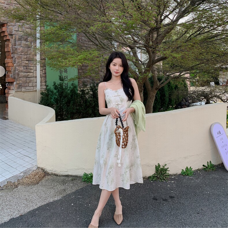 现货新款夏装2024年新中式网红风针织开衫碎花连衣裙套装,女装套装/套裙,乔米娜