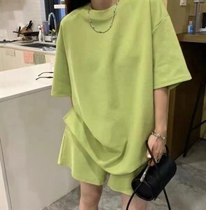 夏季亮色套路图片
