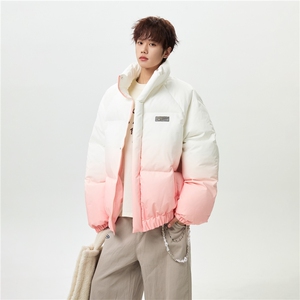 XZ-230-1MY702男模无影墙简约轻奢扎染渐变休闲面包服P118控158图片