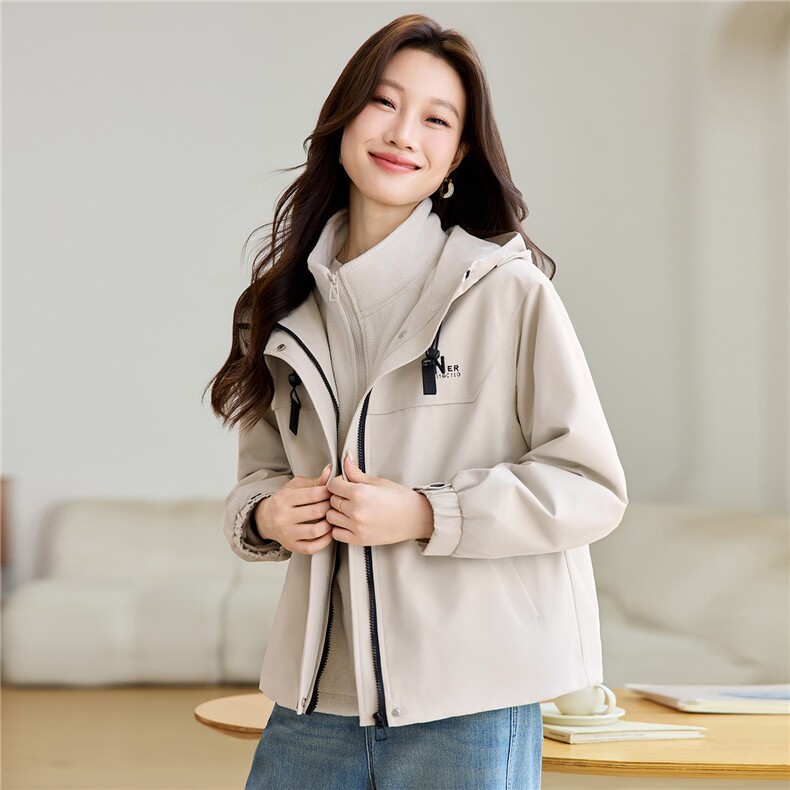 2026年春季派克服可拆卸两件套摇粒绒内胆外套冲锋衣,女装派克服,简韵佳