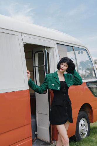 超短夹克与帅气裙装的搭配～每个女孩内心都住着一个不屑柔美、坚，其它，GN