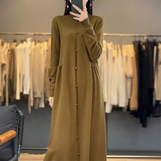 羊毛连衣裙2023新款半高领女宽松中长款打底针织毛衣裙，女装连衣裙，江南羊绒