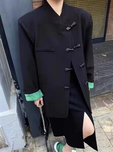 中式西装图片