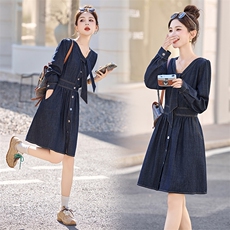 2025年新款优雅牛仔连衣裙女中长款春秋长袖高级感气质飘带连衣裙，女装连衣裙，冬木谷雨