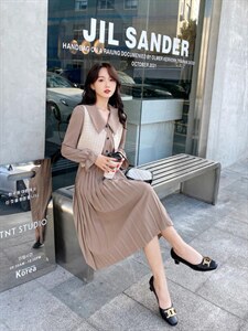 2022西子阁春装现货两件套复古连衣裙,女装连衣裙,西子阁