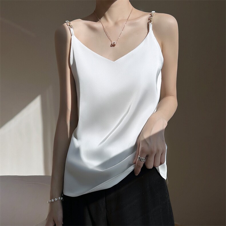 2025年夏季宽松型百搭时尚通勤V领吊带，女装背心吊带，绒宛羊绒