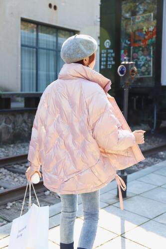 2021冬款新款进口刺绣小亮片90绒羽绒服图片