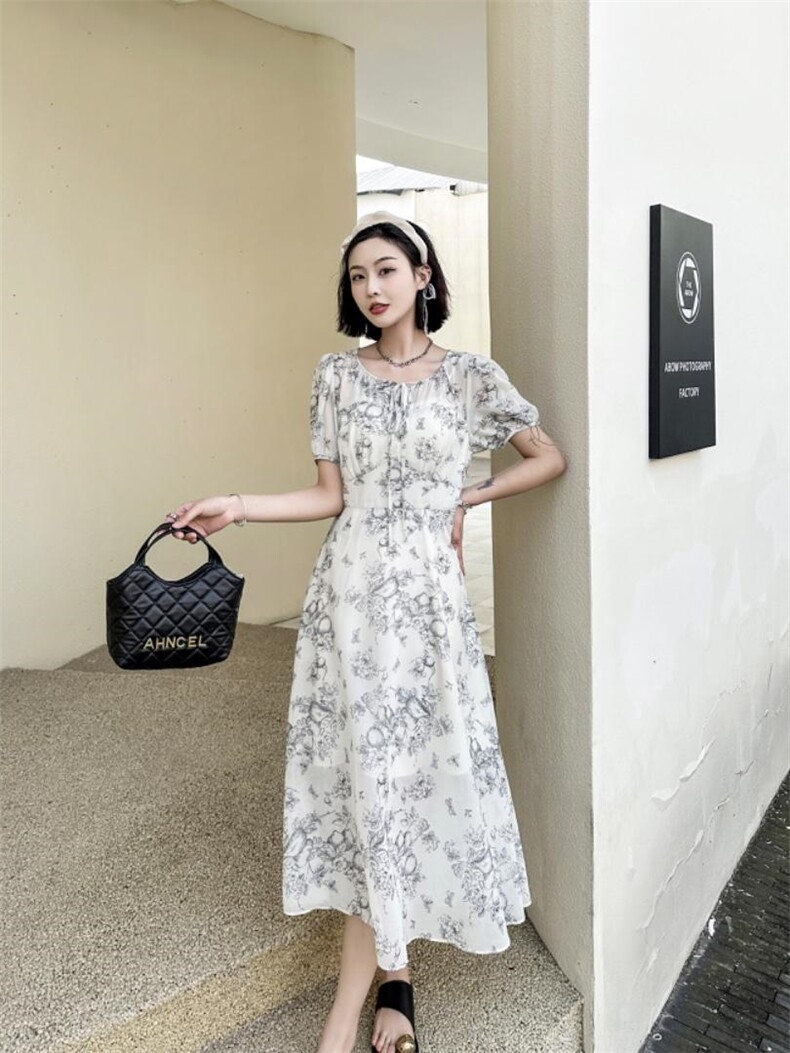 现货新款夏季连衣裙水墨印花短袖，女装连衣裙，荷塘月色