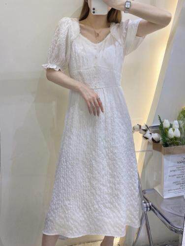 夏季新款连衣裙，女装连衣裙，米社