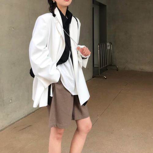 春季新款后背贴标韩范西服女，女装，Queena PHoebe