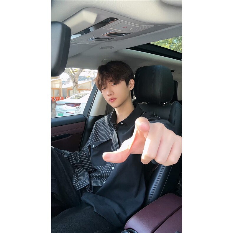 春秋新款韩系拼接条纹衬衫男宽松休闲长袖衬衫打底潮流衬衫特P45图片