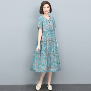 碎花连衣裙女夏2023新款显瘦气质过膝中长裙木耳边短袖azi裙图片