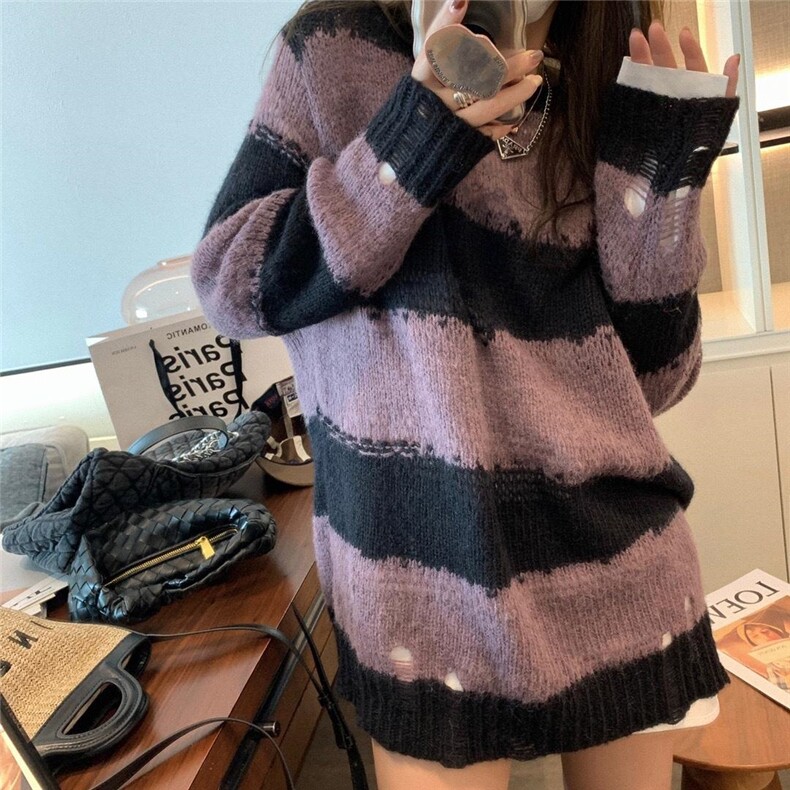 现货秋冬新款条纹破洞毛衣，女装针织衫/毛衣，XTZ style
