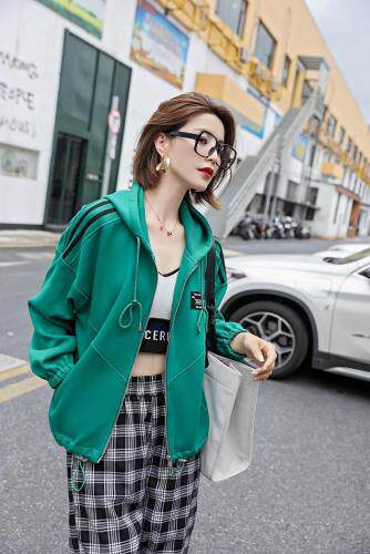 秋装休闲外套好看，其它，圣·雅姿