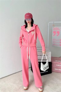 休闲套装,女装运动套装,艾依佳人