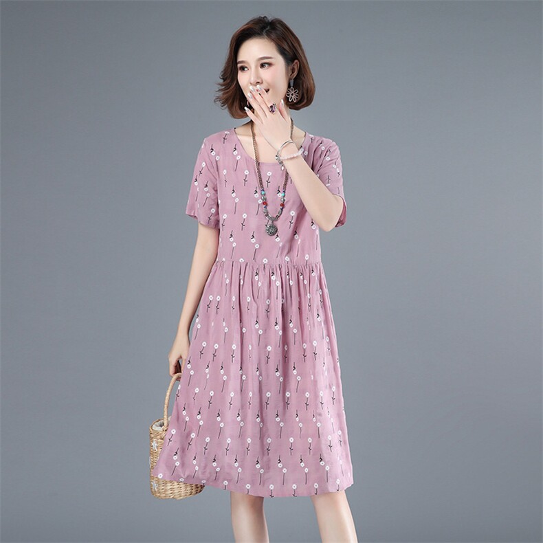 2021年夏季通勤韩版中长款A字裙小碎花妈妈装高腰短袖圆领裙子,女装连衣裙,伊满意