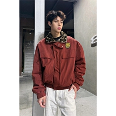红色