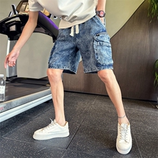 蓝色