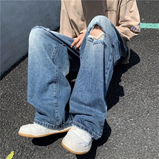 蓝色