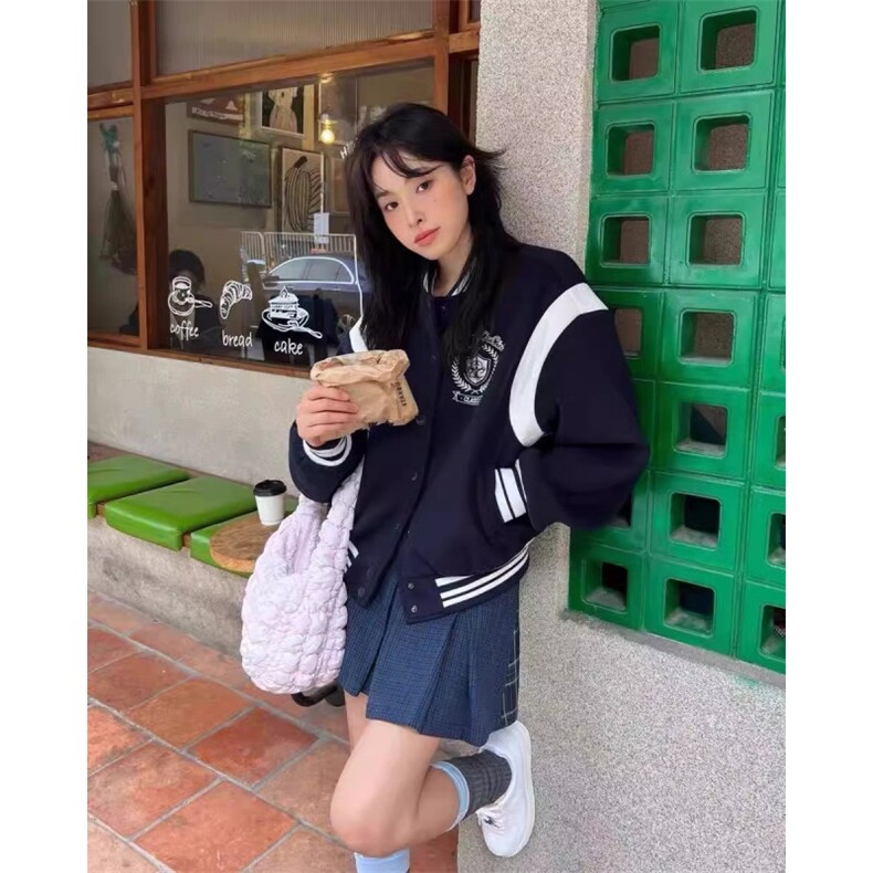 F240120-P98 秋季撞色字母刺绣棒球服外套男女毛呢宽松立领夹克图片