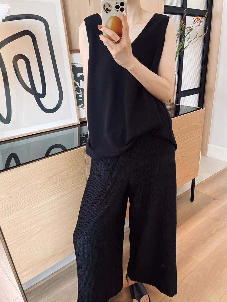 2025春夏新品女装三醋酯纤维混纺V领无袖衬衫,女装衬衫,湘姗