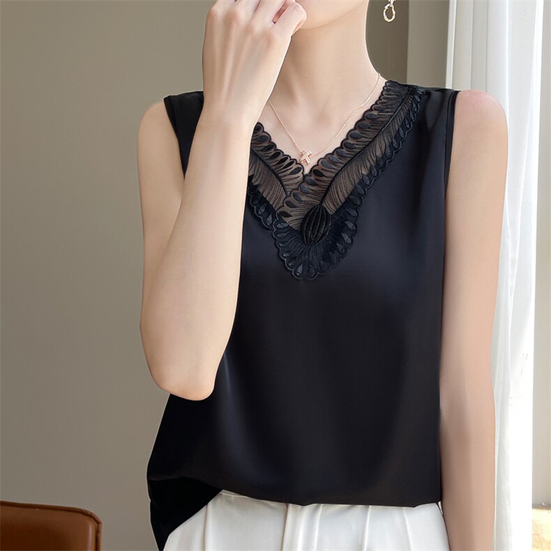 真丝缎面v领蕾丝背心女夏季无袖上衣百搭2024新款打底衫内搭砍袖，女装背心吊带，朝贺羊绒