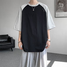 黑色
