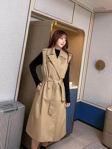 现货 秋款上新 长款马甲。，女装马夹，雪莉雷拉