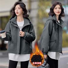 2025年冬季时尚连帽夹棉外套短款休闲棉服，女装棉衣/棉服，依路服饰