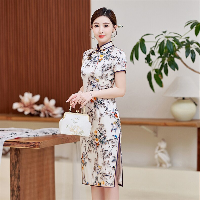 中式洋气旗袍品牌正品女夏装年轻款日常温柔真丝唐装连衣裙礼仪服,女装汉服/婚纱/旗袍/礼服,小荷流