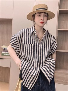 韩版竖条衬衣,其它,依多坊