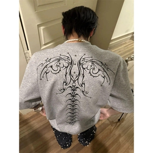 蛇瞳脊骨美式高街短袖男夏季小众设计感铆钉正肩T恤美式五分半袖图片