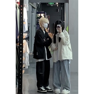 美式复古廓形短款立领加厚飞行员棒球服外套夹克春秋情侣款图片