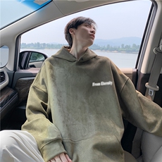 军绿色